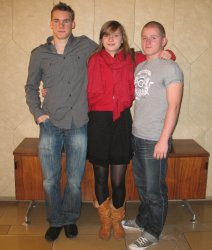 Lore, Alex en Jorn
